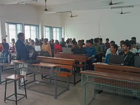 2 Credit Course Git and GitHub (17 December 2023) - Training Trains, Erode, 17 December 2023 (4 of 9)