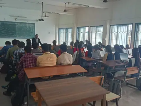 2 Credit Course Git and GitHub (17 December 2023) - Training Trains, Erode, 17 December 2023 (6 of 9)
