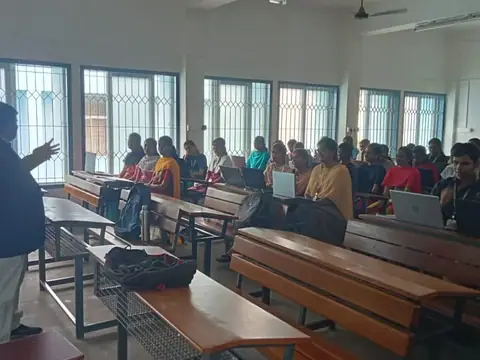 2 Credit Course Git and GitHub (17 December 2023) - Training Trains, Erode, 17 December 2023 (7 of 9)