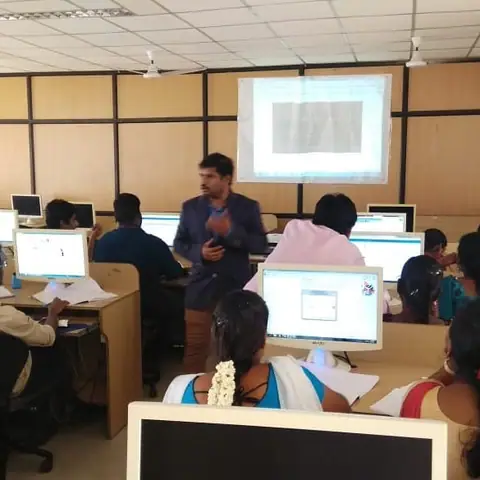 Grid and Cloud computing Workshop Training Completed .. - Training Trains, Erode, 4 October 2018 (10 of 10)