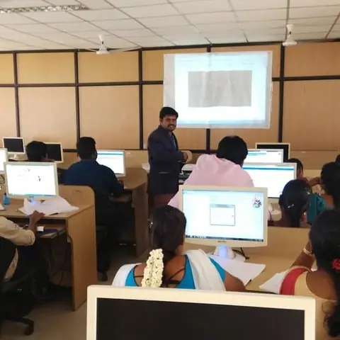 Grid and Cloud computing Workshop Training Completed .. - Training Trains, Erode, 4 October 2018 (6 of 10)