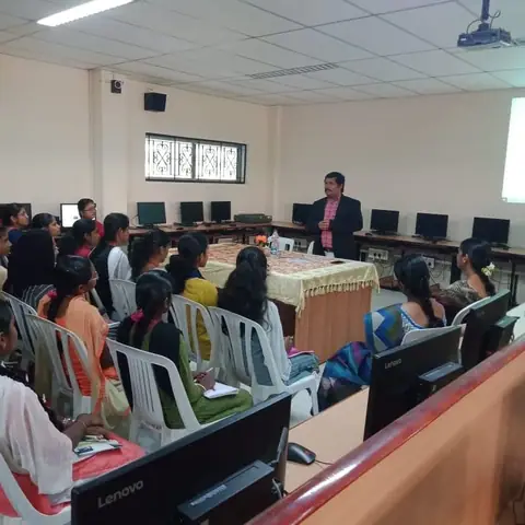 In-plant Training/Internship Training (19 January 2023) - Training Trains, Erode, 19 January 2023 (2 of 9)