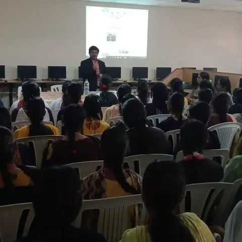 In-plant Training/Internship Training (19 January 2023) - Training Trains, Erode, 19 January 2023 (3 of 9)