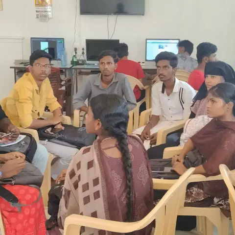 Internship/ inplant Certificate Training (21 May 2025) - Training Trains, Erode, 12 May 2025 (6 of 7)
