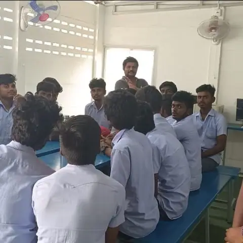 Marutam Nelli Polytechnic College - Training Trains, Erode, 11 January 2023 (9 of 9)