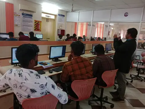 MoU with Nandha college of technology - Training Trains, Erode, 3 April 2024 (6 of 9)