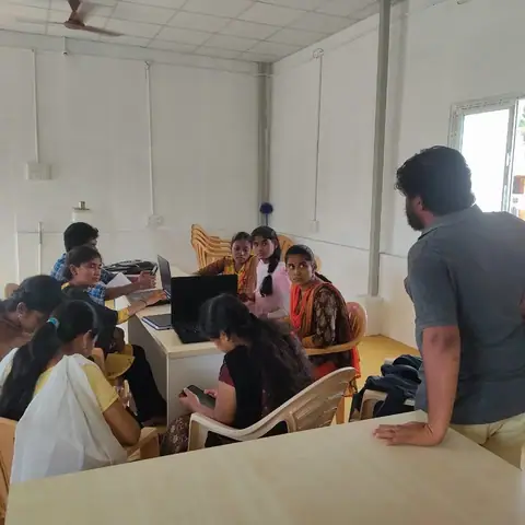 ONLINE /OFFLINE IN-PLANT/INTERNSHIP (23 June 2023) - Training Trains, Erode (1 of 3)
