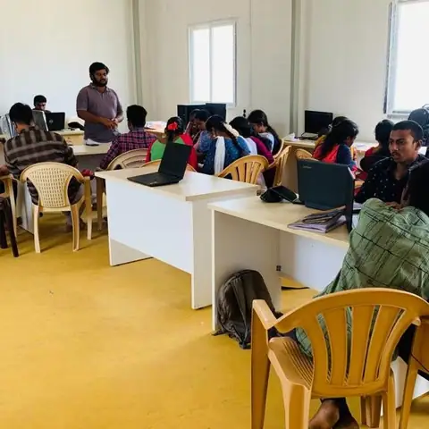 ONLINE /OFFLINE IN-PLANT/INTERNSHIP (23 June 2023) - Training Trains, Erode, 21 June 2023 (5 of 10)