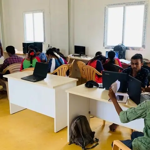 ONLINE /OFFLINE IN-PLANT/INTERNSHIP (23 June 2023) - Training Trains, Erode, 21 June 2023 (4 of 8)