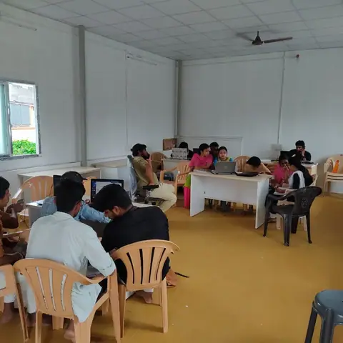 ONLINE /OFFLINE IN-PLANT/INTERNSHIP (21 June 2023) - Training Trains, Erode, 21 June 2023 (3 of 7)