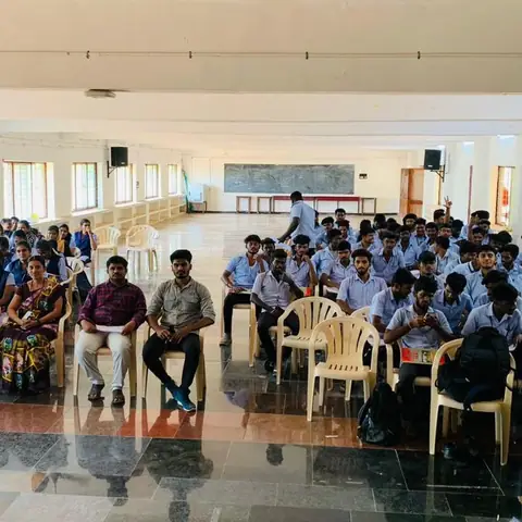 ONLINE /OFFLINE IN-PLANT/INTERNSHIP (11 May 2023) - Training Trains, Erode, 8 April 2023 (4 of 9)