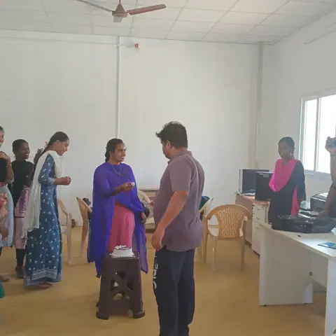 ONLINE /OFFLINE IN-PLANT/INTERNSHIP (11 May 2023) - Training Trains, Erode, 8 April 2023 (3 of 8)