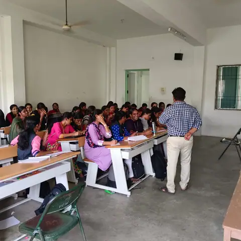 ONLINE /OFFLINE IN-PLANT/INTERNSHIP (11 May 2023) - Training Trains, Erode, 8 April 2023 (4 of 9)