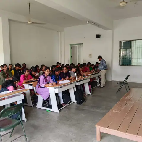ONLINE /OFFLINE IN-PLANT/INTERNSHIP (11 May 2023) - Training Trains, Erode, 8 April 2023 (9 of 9)