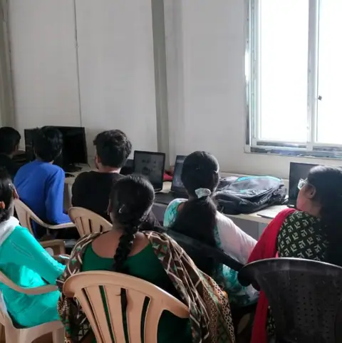 ONLINE /OFFLINE IN-PLANT/INTERNSHIP/IT JOB (10 January 2025) - Training Trains, Erode, 6 January 2025 (10 of 11)