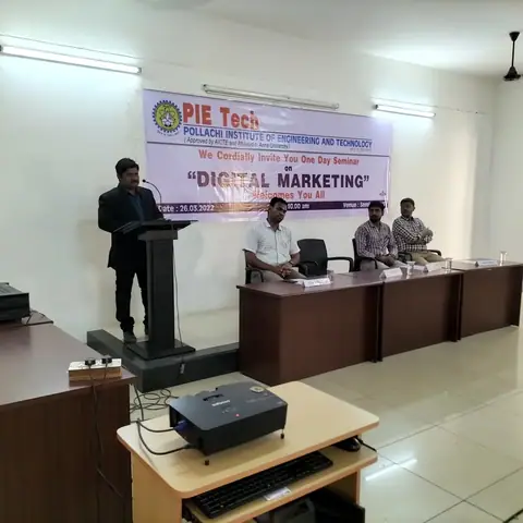 PIE tech Digital marketing training - Training Trains, Erode, 27 March 2022 (7 of 10)