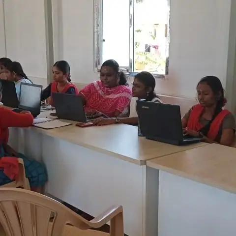 Python Java Full Stack Development UI & UX (8 July 2023) - Training Trains, Erode, 29 June 2023 (4 of 10)