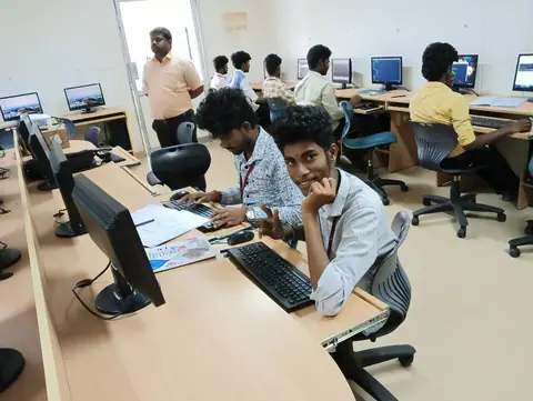 Recently, I had the privilege of conducting a hands-on - Training Trains, Erode, 13 September 2024 (6 of 7)