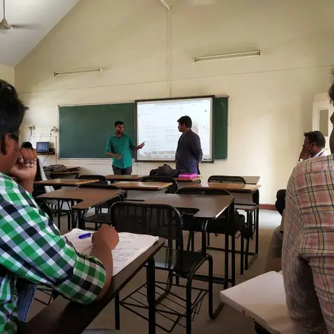 Training Trains, Erode - Instagram post, 3 October 2018 (1 of 5)