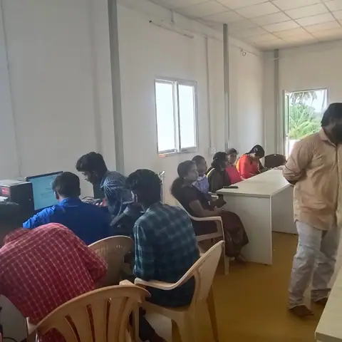 Java Internship (27 June 2023) - Training Trains, Erode, 27 June 2023 (7 of 10)