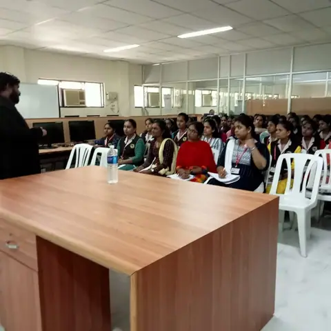 Vellalar College For Women - Training Trains, Erode, 16 September 2022 (10 of 10)
