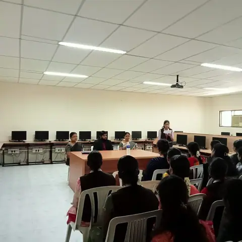 Vellalar College For Women - Training Trains, Erode, 16 September 2022 (2 of 10)