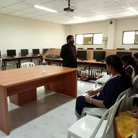 Vellalar College For Women - Training Trains, Erode, 16 September 2022 (9 of 10)