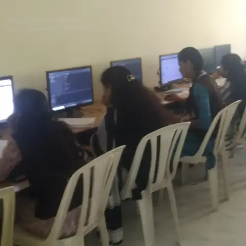 Vellalar College For Women