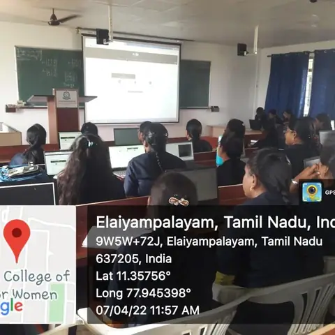 Vivekanada College of engineering for Women - Training Trains, Erode, 8 April 2022 (3 of 10)