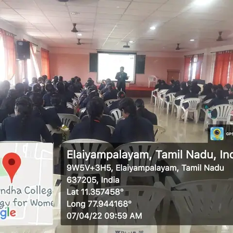 Vivekanada College of engineering for Women - Training Trains, Erode, 8 April 2022 (8 of 10)